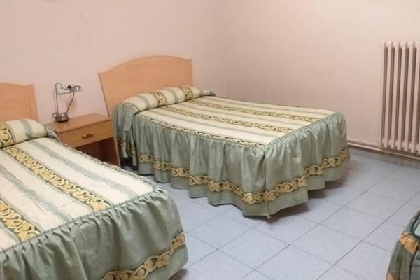 塞奥-德乌赫尔 Residencia Sagrada Familia酒店 外观 照片