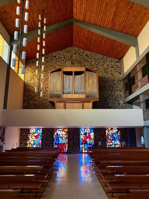 塞奥-德乌赫尔 Residencia Sagrada Familia酒店 外观 照片